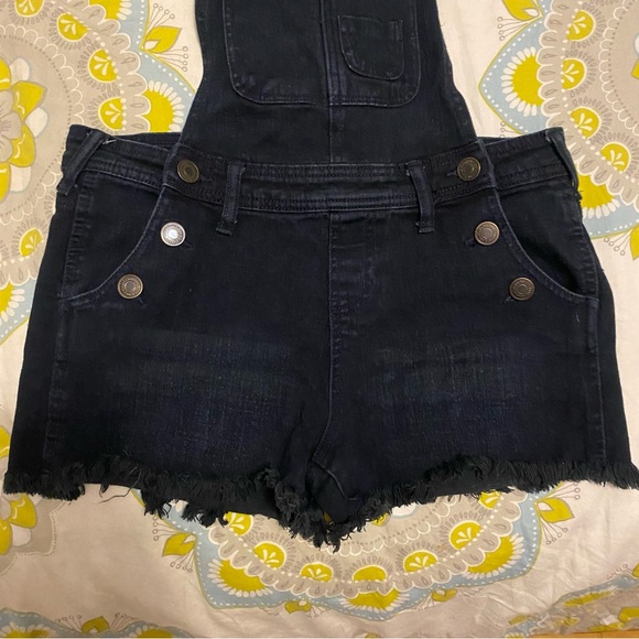 Ardene Denin Salopette Shorts - Picture 2 of 6